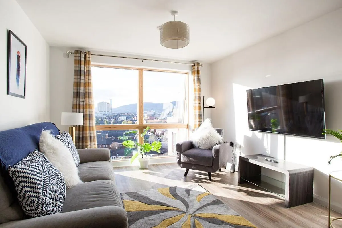 Bright & Stylish, Sleeps 6, City Centre Belfast 0*,  Wielka Brytania