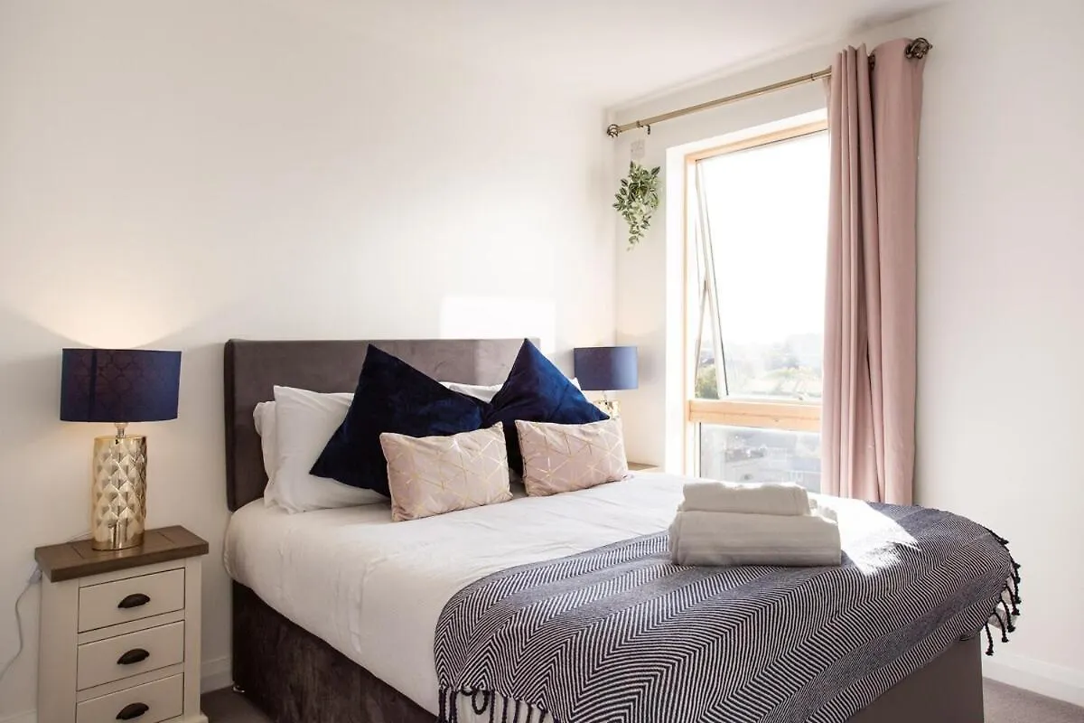 Apartamento Bright & Stylish, Sleeps 6, City Centre Belfast Reino Unido