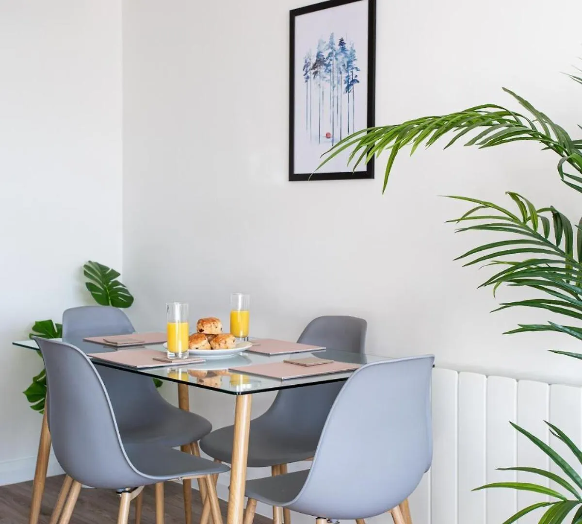 Bright & Stylish, Sleeps 6, City Centre Belfast Apartamento